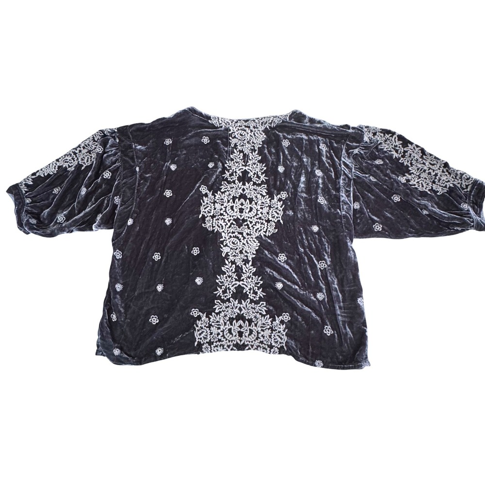 Johnny Was Velvet Blouse Sz S Embroidered Luxury Silk Blend Boho Top Blue Gray - Picture 2 of 10